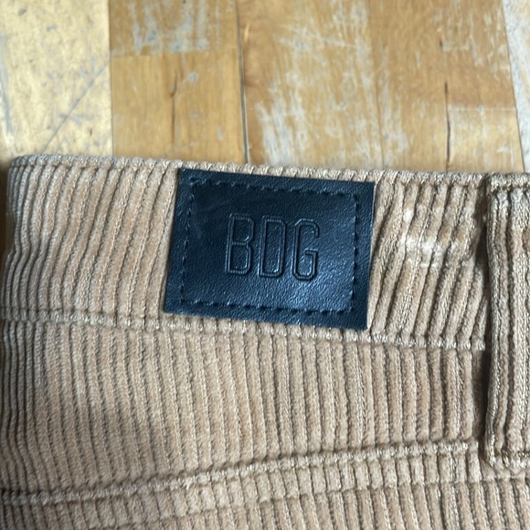 BDG high rise corduroy mom pants - Picture 3 of 11